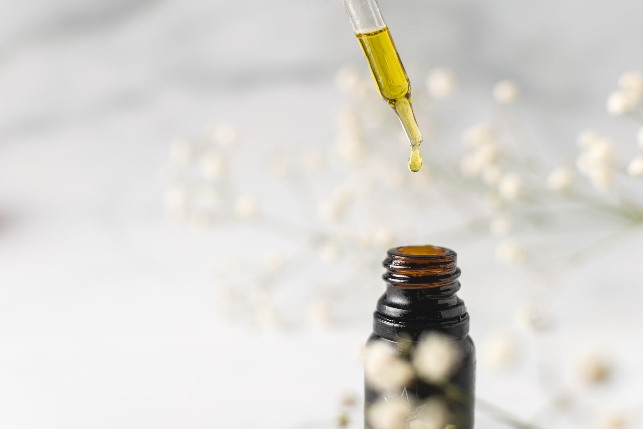 List of Best Essential Oils for skincare routines.